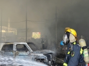 起步镇港头村一废品回收厂突发火灾 消防救援人员成功处置